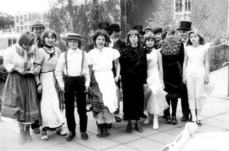 Home Hommpage der POS Klausdorf Bruno Tesch Jahrg. 1976